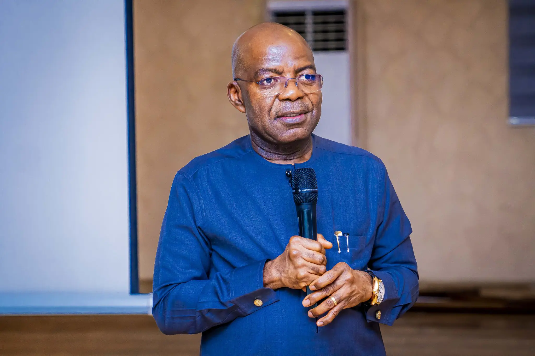 Gov Otti explains why he’s yet to increase workers’ salaries in Abia