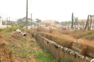 Shelter Afrique Residents Cry Out Over Flooding, Call On AKSG For Quick Intervention