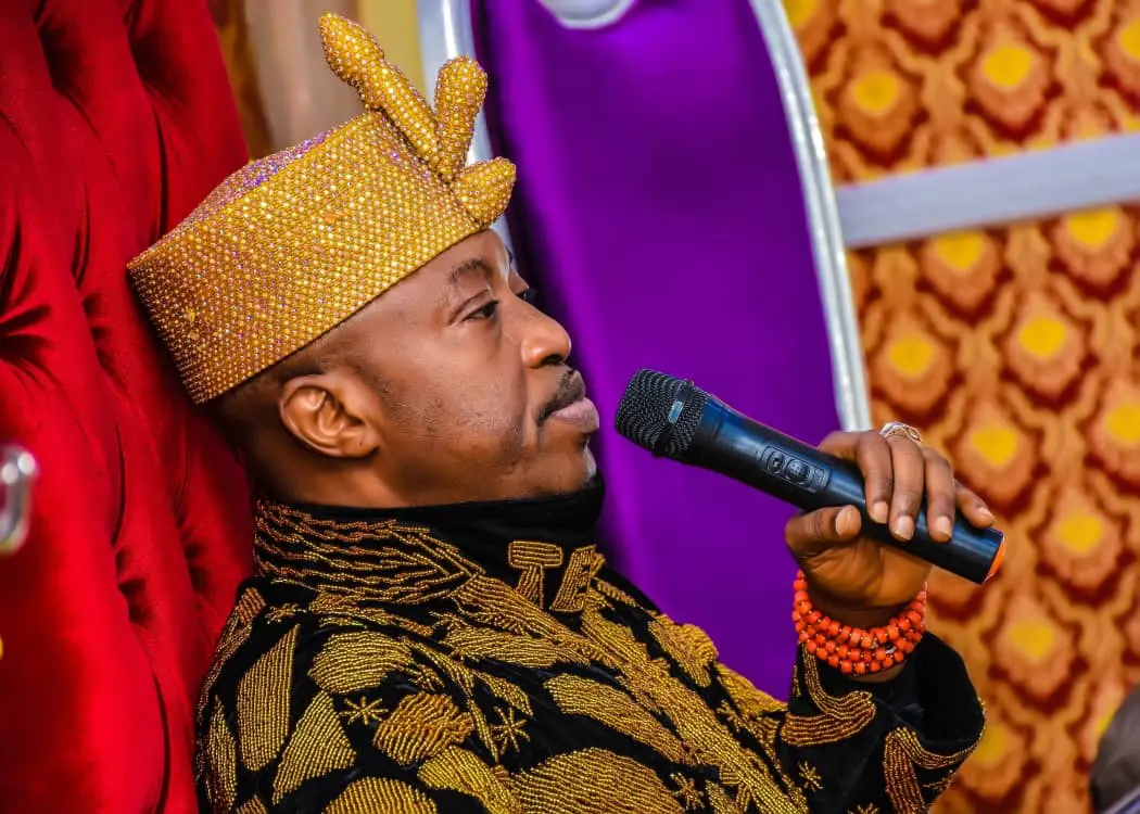 Convert dollars in your possession to Naira — Oluwo begs Nigerians