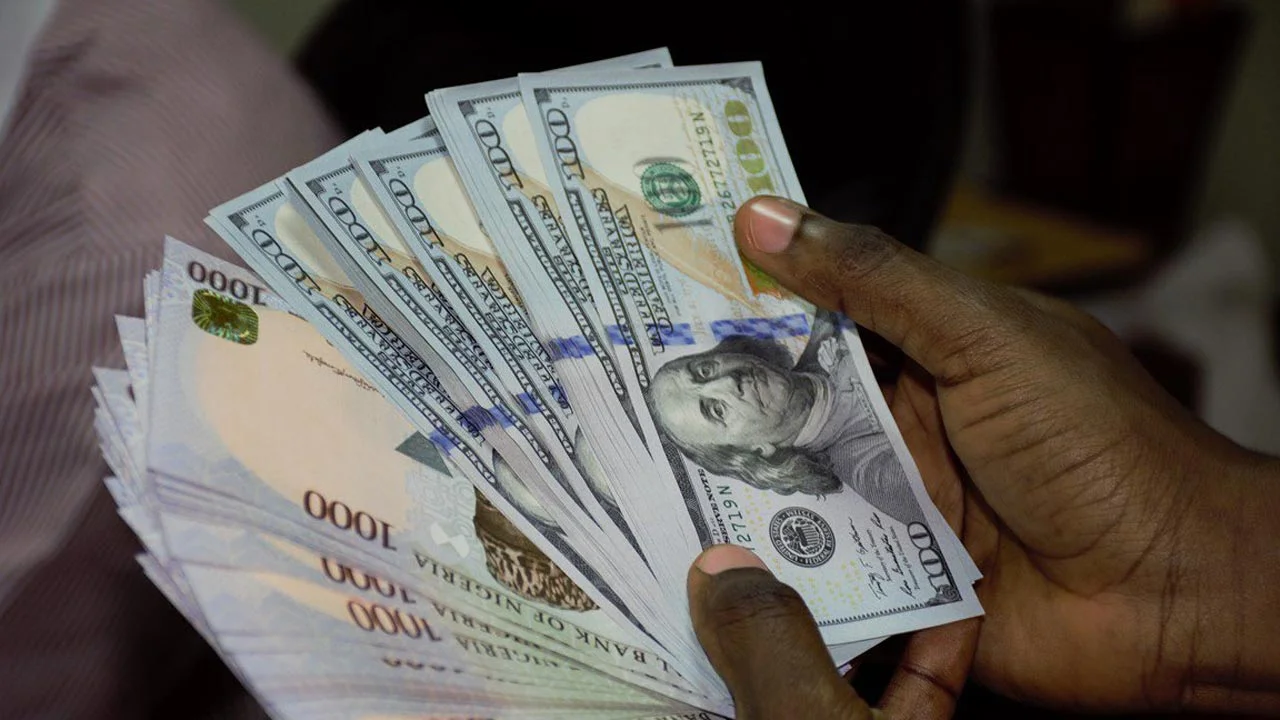 Naira appreciates to N1,290 per USD amid CBN’s interest rate hike
