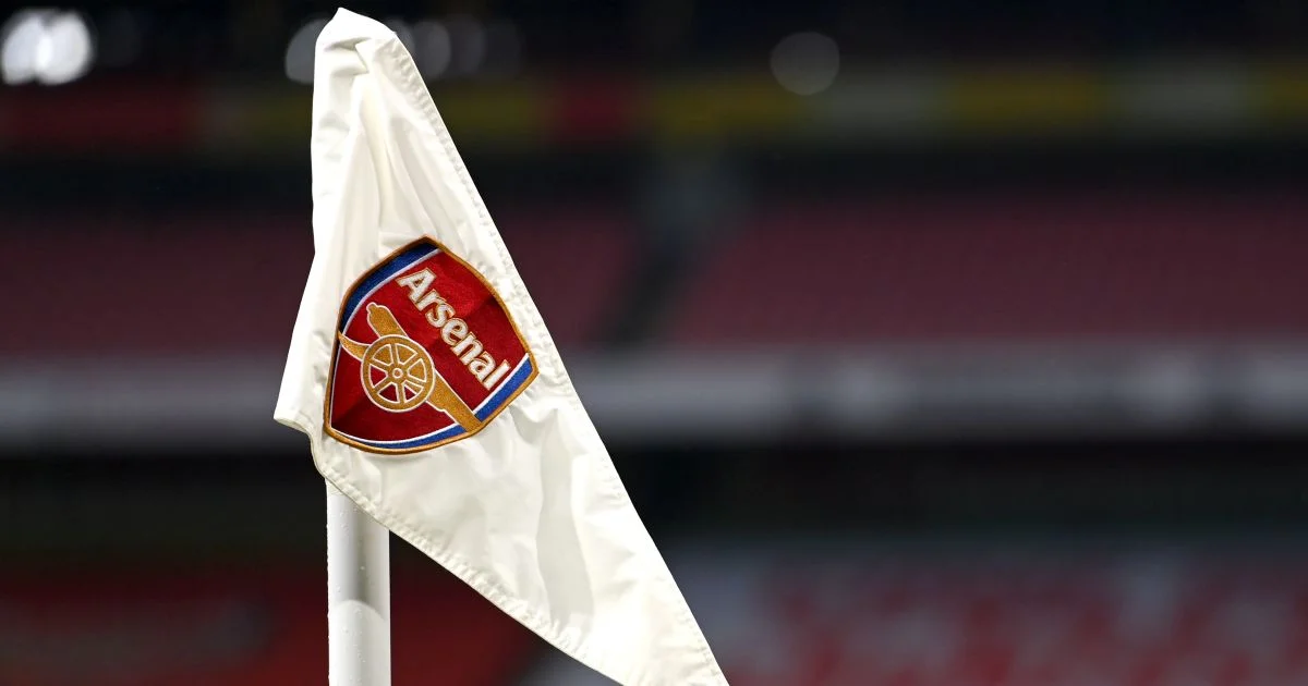 Transfer: Arsenal battle EPL rivals for Isak