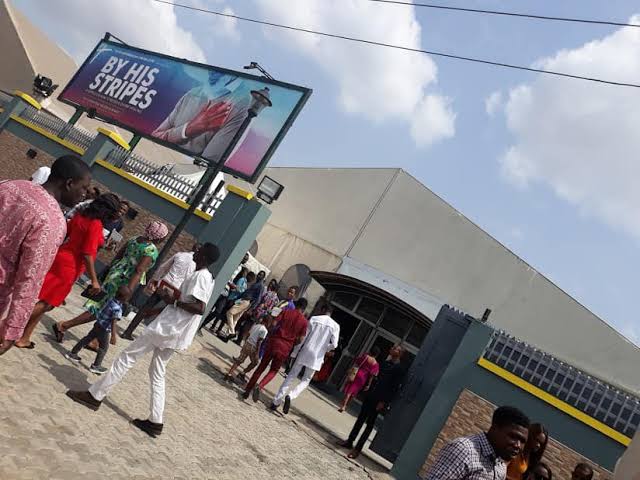 Controversial Lekki Church, Harvesters Int’l caught Harassing Passersby (Video)