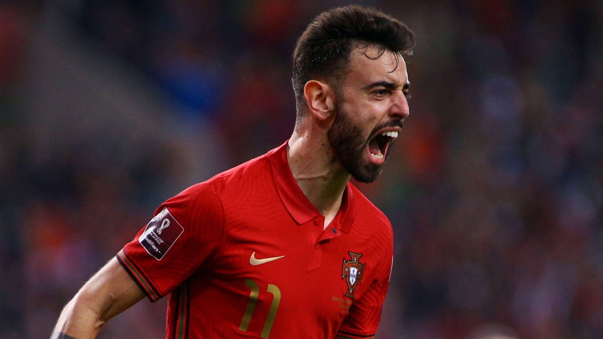 EPL: Bruno Fernandes missing in Man Utd squad to play Crystal Palace