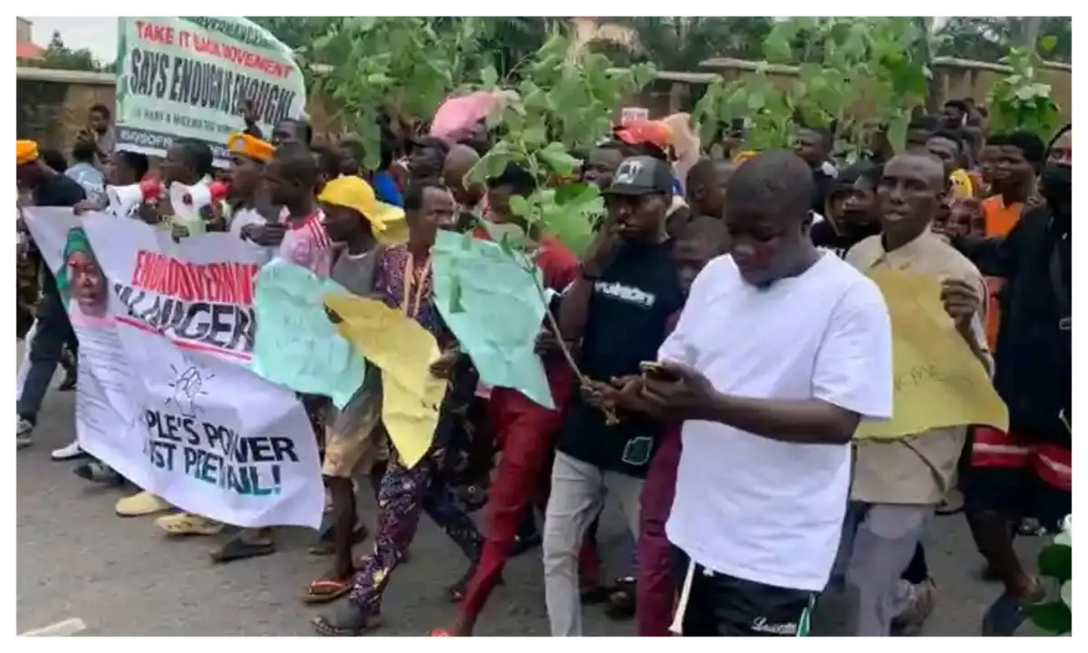 August 1: Banks, petrol stations, shops shut down as protests begin in Ibadan