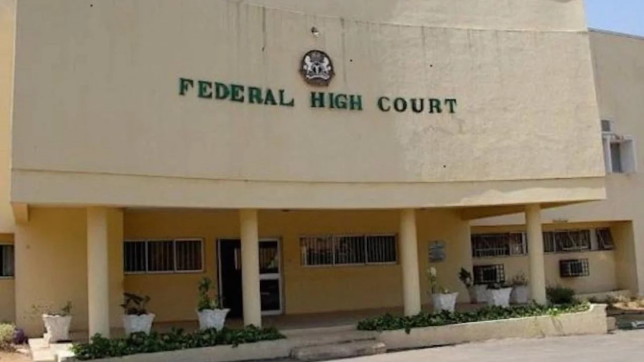 Judge refuses to withdraw from suit against CBN, others over allocations to Rivers LGAs