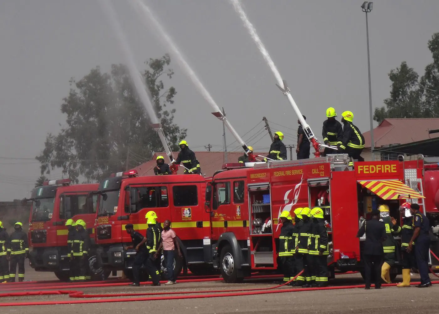 BREAKING: Fire breaks out at private telecom outfit in Abuja [Video]